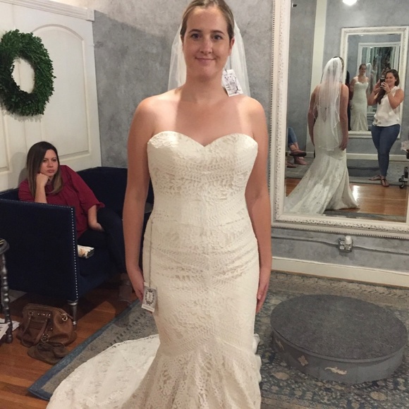 Brand new, never worn unaltered wedding dress! - Picture 3 of 4